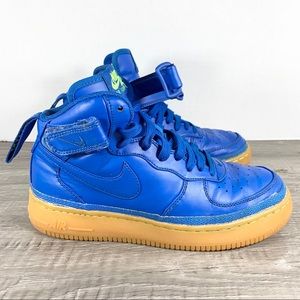 Nike • Air Force 1 Mid